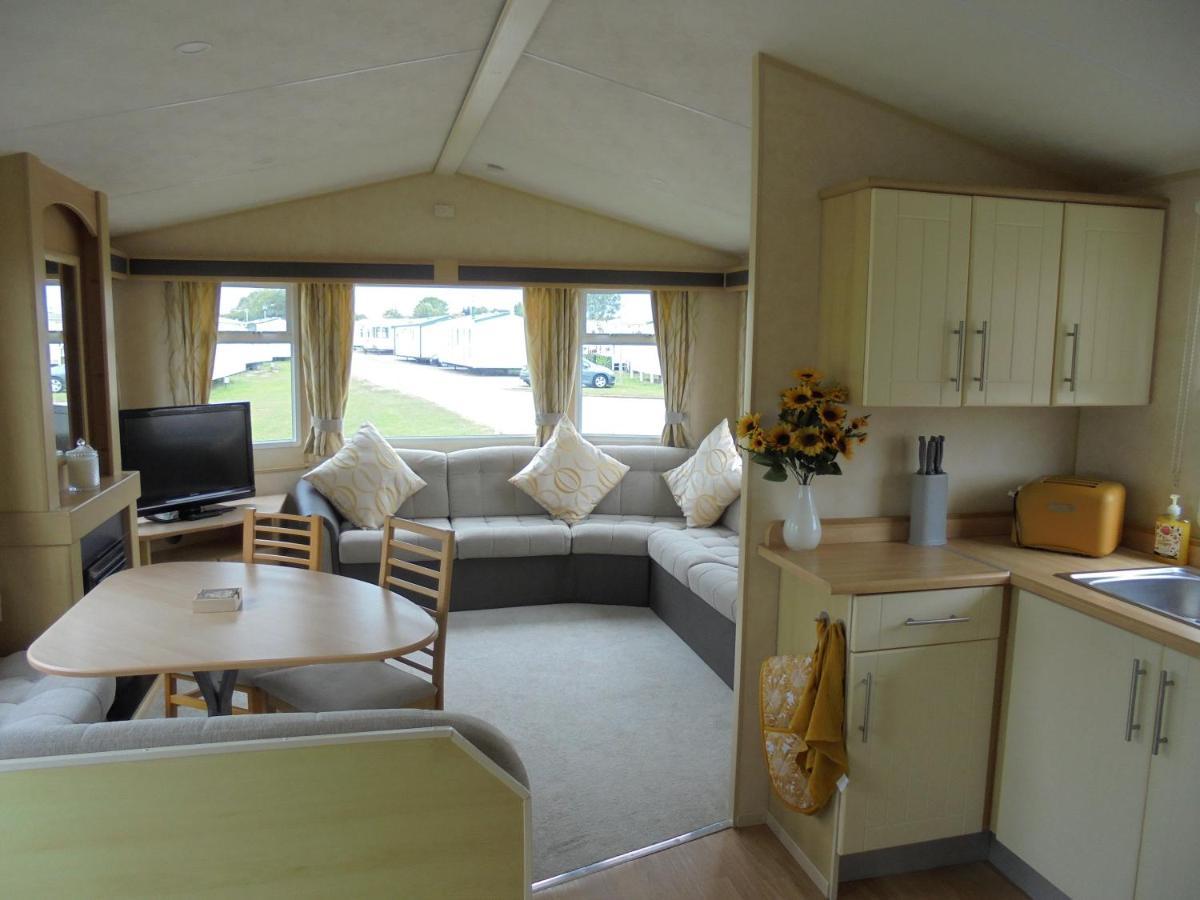 Coral Beach : The Richmond:- 6 Berth, Blow Heated Ingoldmells Exterior foto